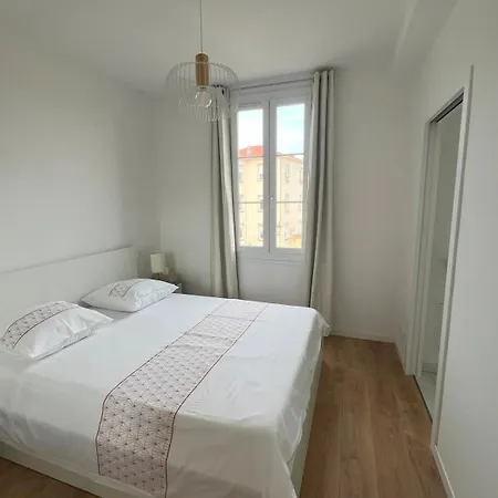 Aurélie - Charming 1br Trottel - By Tgb
